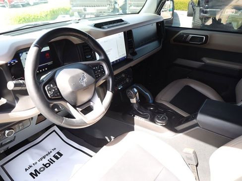 Used 2022 Ford Bronco Wildtrak AWD/4WD image 12
