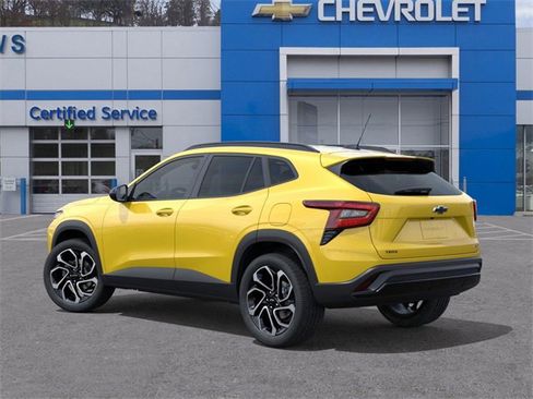 New 2025 Chevrolet Trax RS w/ Driver Confidence Package image 3