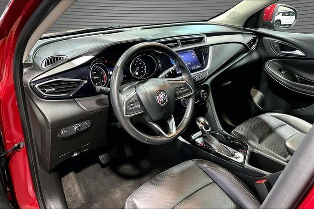 Used 2020 Buick Encore GX Essence w/ Experience Buick Package FWD image 15