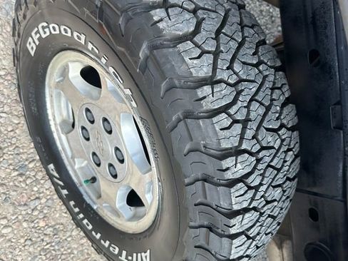 Used 2003 Chevrolet Silverado 1500 LS w/ Off-Road Package AWD/4WD image 41