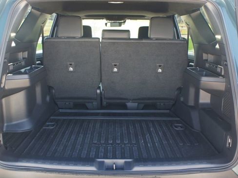 Used 2025 Toyota 4Runner TRD Off-Road Premium image 17