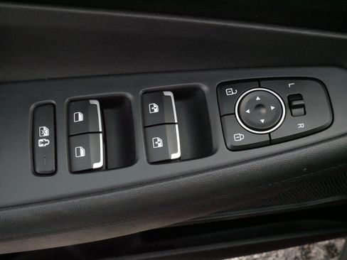 Used 2022 Hyundai Santa Fe SEL image 19