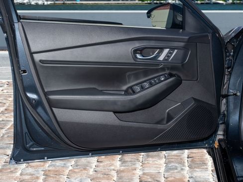 Certified 2025 Honda Accord Touring image 10