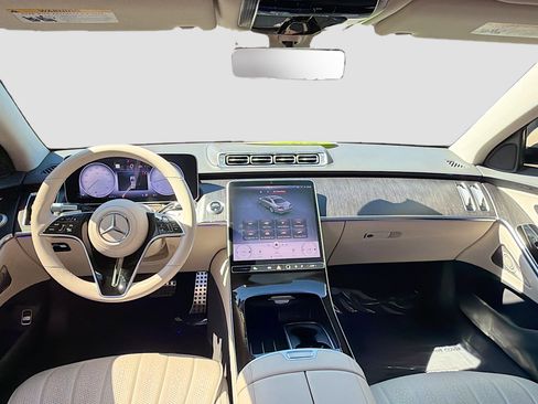 Used 2022 Mercedes-Benz S 500 4MATIC image 16