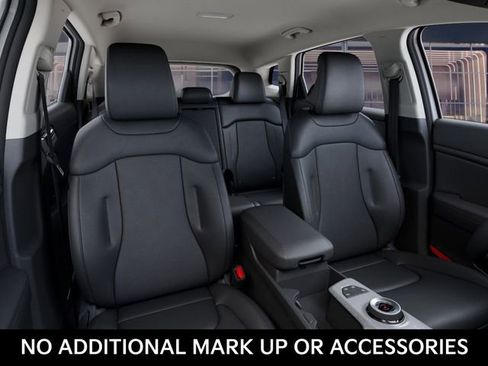 New 2026 Kia Sportage EX image 15