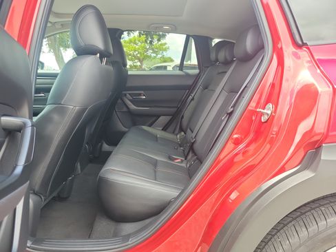Used 2025 MAZDA CX-50 AWD 2.5 S w/ Premium Plus Pkg image 7