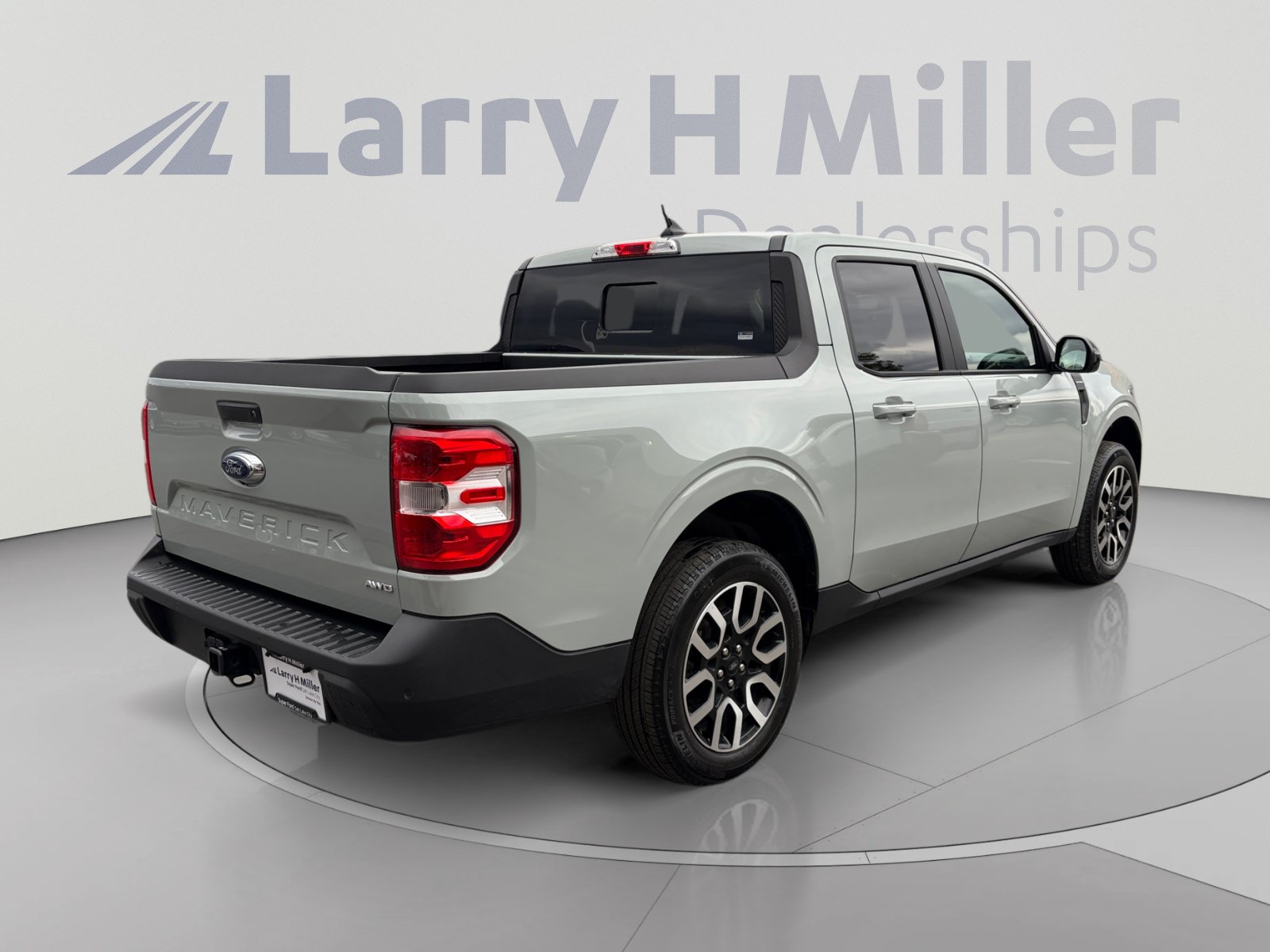 Used 2024 Ford Maverick Lariat w/ 4K Tow Package AWD/4WD image 5