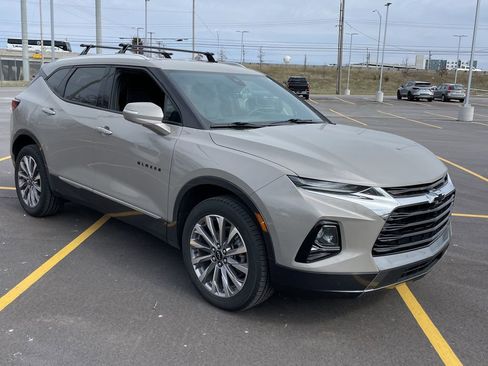 Used 2022 Chevrolet Blazer Premier w/ Enhanced Convenience Package image 6