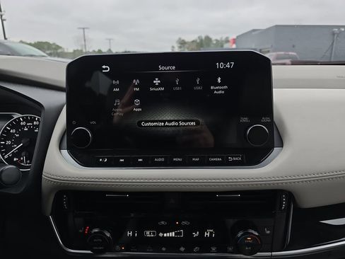 Used 2023 Nissan Rogue SL w/ SL Premium Package image 24