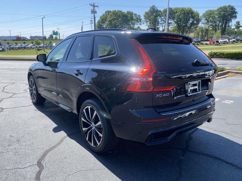 Used 2023 Volvo XC60 B6 Ultimate w/ Protection Package Premier AWD/4WD image 5