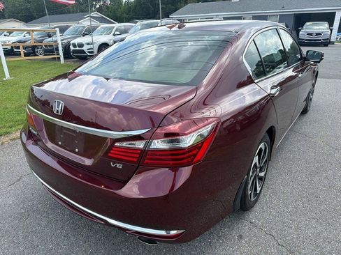 Used 2016 Honda Accord EX-L image 11