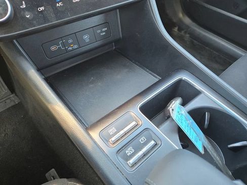 Used 2024 Hyundai Sonata SEL FWD image 16