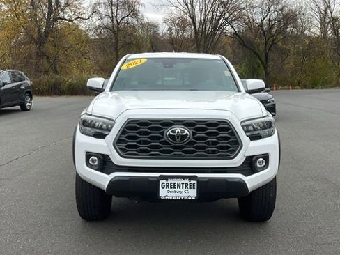 Certified 2021 Toyota Tacoma TRD Off-Road w/ TRD Premium Off Road Package image 2