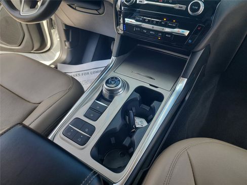 Used 2022 Ford Explorer Limited RWD image 26