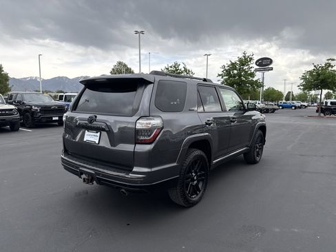 Used 2021 Toyota 4Runner Nightshade AWD/4WD image 5