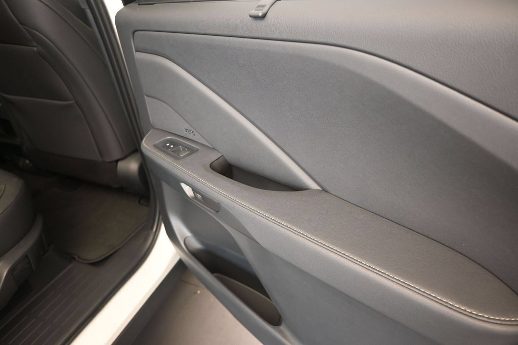 New 2026 Lexus TX 500h AWD w/ Technology Package image 22