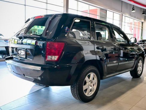 Used 2008 Jeep Grand Cherokee Laredo AWD/4WD image 5