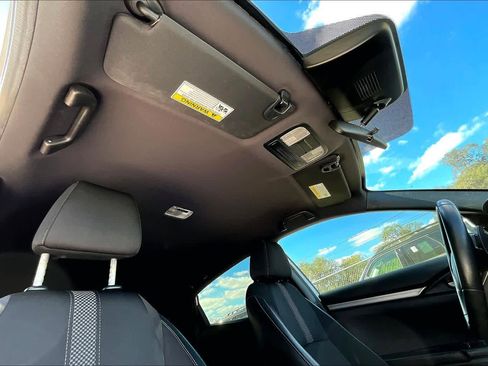 Used 2020 Honda Civic Sport image 14