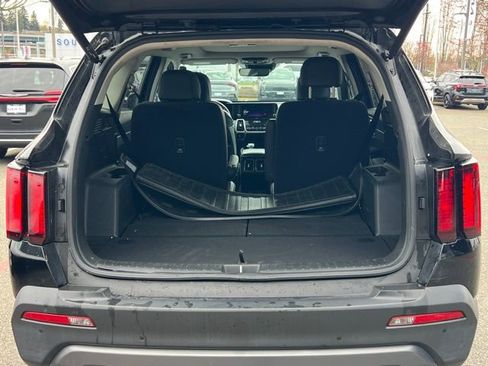 Certified 2023 Kia Sorento X-Line EX AWD/4WD image 12