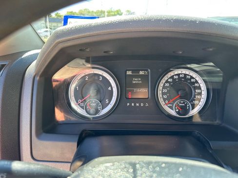 Used 2014 RAM 3500 Tradesman w/ Chrome Appearance Group image 16