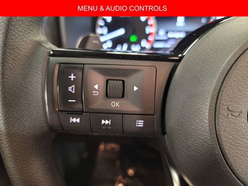 Certified 2023 Nissan Rogue SV image 12