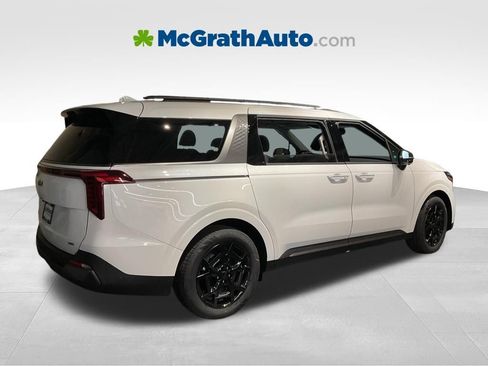 New 2026 Kia Carnival SX Prestige FWD image 3