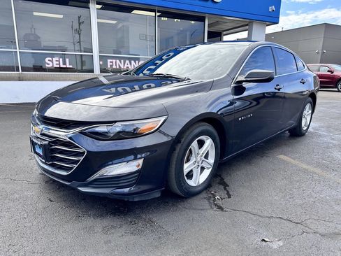 Used 2022 Chevrolet Malibu LS image 4