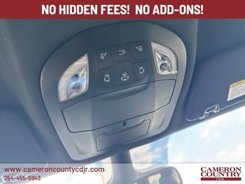 New 2026 Chrysler Pacifica Select w/ S Appearance Package FWD image 20