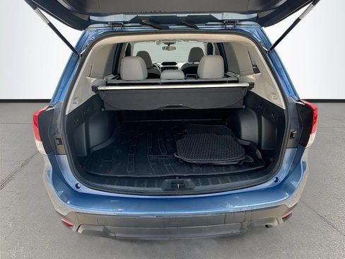 Used 2021 Subaru Forester AWD/4WD image 21