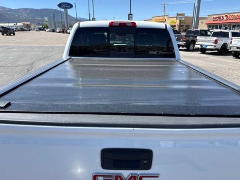 Used 2016 GMC Sierra 1500 SLT w/ SLT Premium Package AWD/4WD image 7