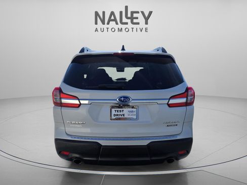 Used 2019 Subaru Ascent Touring w/ Popular Package #2A image 4