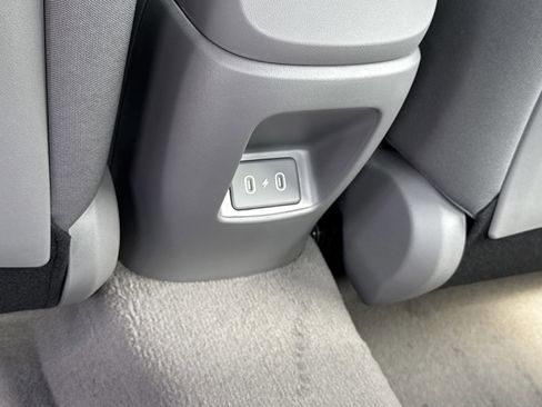 New 2026 Hyundai Elantra SE FWD image 13