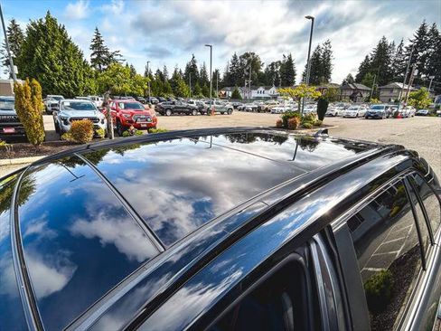 Certified 2024 Toyota RAV4 XSE w/ Premium Package AWD/4WD image 13