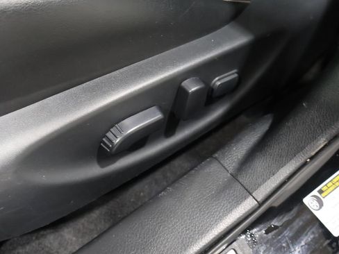 Used 2016 Nissan Maxima Platinum image 13