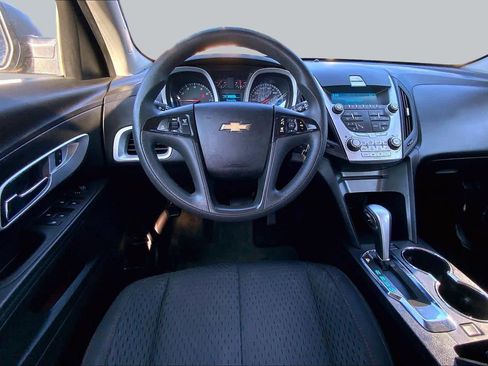 Used 2014 Chevrolet Equinox LS FWD image 5