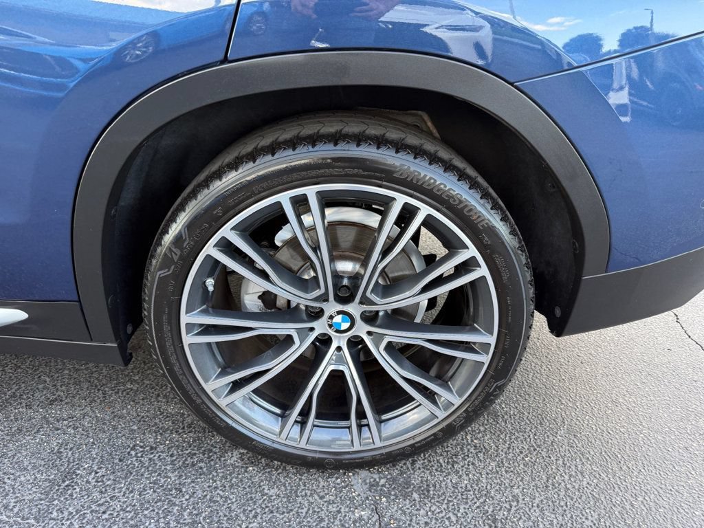 Used 2024 BMW X3 sDrive30i w/ Premium Package w/ZPA RWD image 38