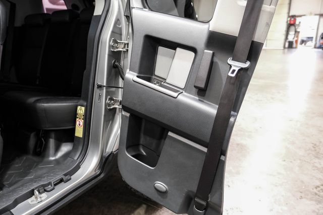 Used 2010 Toyota FJ Cruiser 4WD image 39