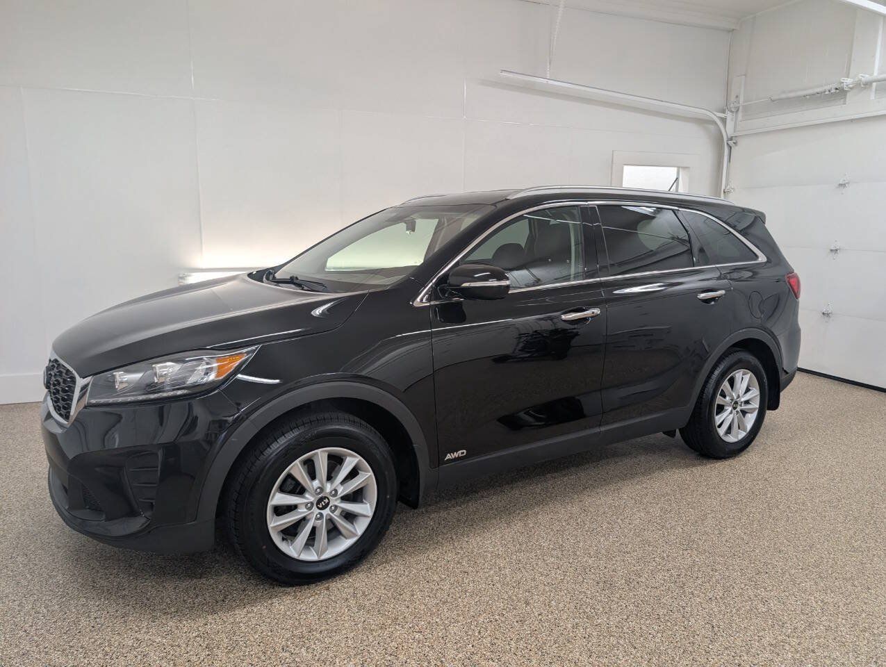 Used 2019 Kia Sorento AWD image 1