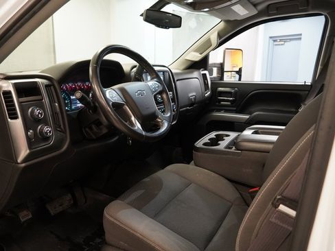 Used 2015 Chevrolet Silverado 1500 LT w/ All Star Edition image 6