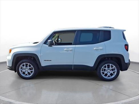 Used 2023 Jeep Renegade Latitude image 5