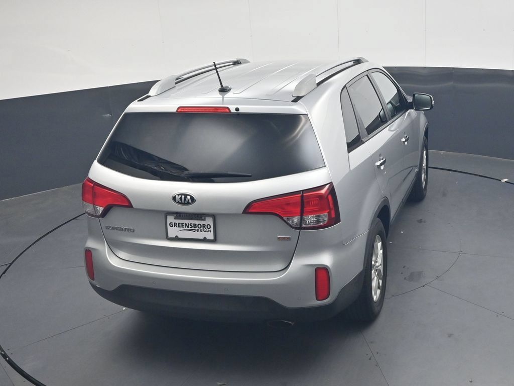 Used 2015 Kia Sorento LX AWD/4WD image 28