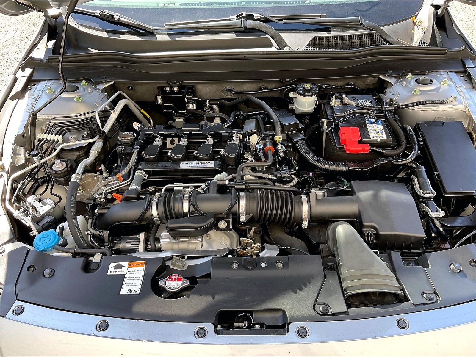 Used 2018 Honda Accord LX image 9