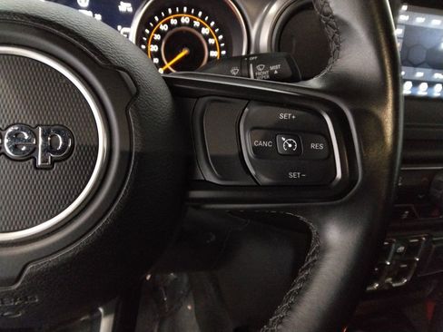 Used 2021 Jeep Wrangler Unlimited Sport image 14