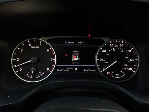 Used 2025 Nissan Rogue SV FWD image 40