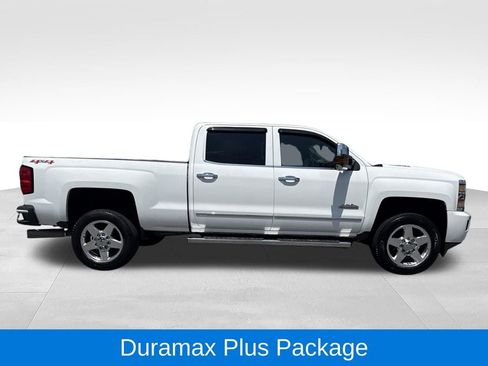 Used 2015 Chevrolet Silverado 2500 High Country w/ Duramax Plus Package AWD/4WD image 2