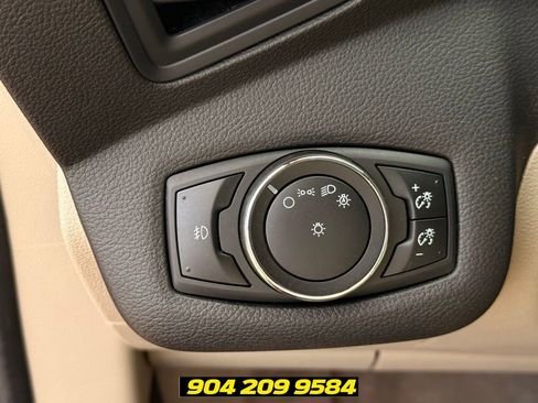 Used 2014 Ford Escape SE w/ Equipment Group 201A FWD image 15