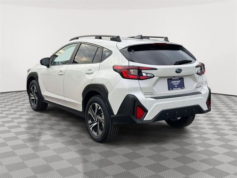 Used 2024 Subaru Crosstrek 2.0i Premium w/ Popular Package #3 image 5