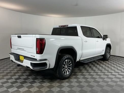 Used 2020 GMC Sierra 1500 AT4 w/ Off-Road Performance Package AWD/4WD image 4