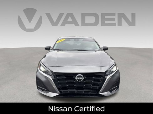 Certified 2025 Nissan Altima 2.5 S FWD image 2