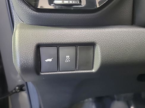 Certified 2023 Honda Pilot Touring image 37